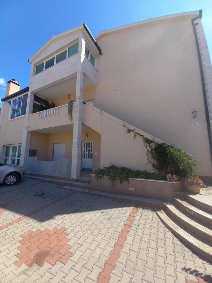 דירות Kaštela Apartman Maja מראה חיצוני תמונה